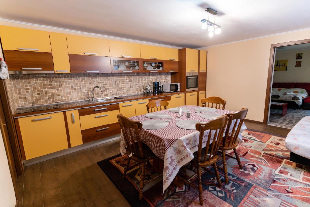 Mario'S Cozy Apartment Rasnov Exterior foto
