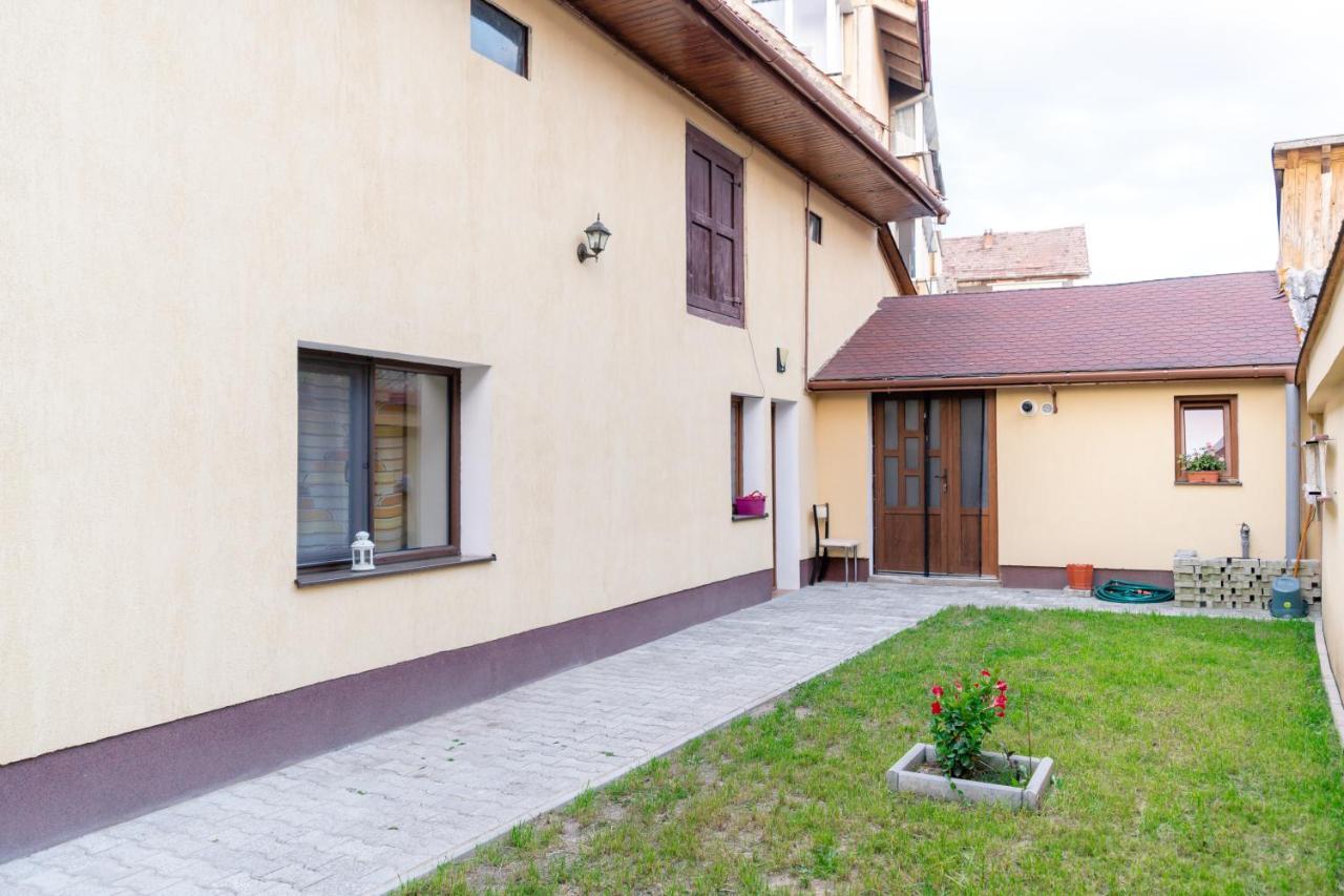 Mario'S Cozy Apartment Rasnov Exterior foto